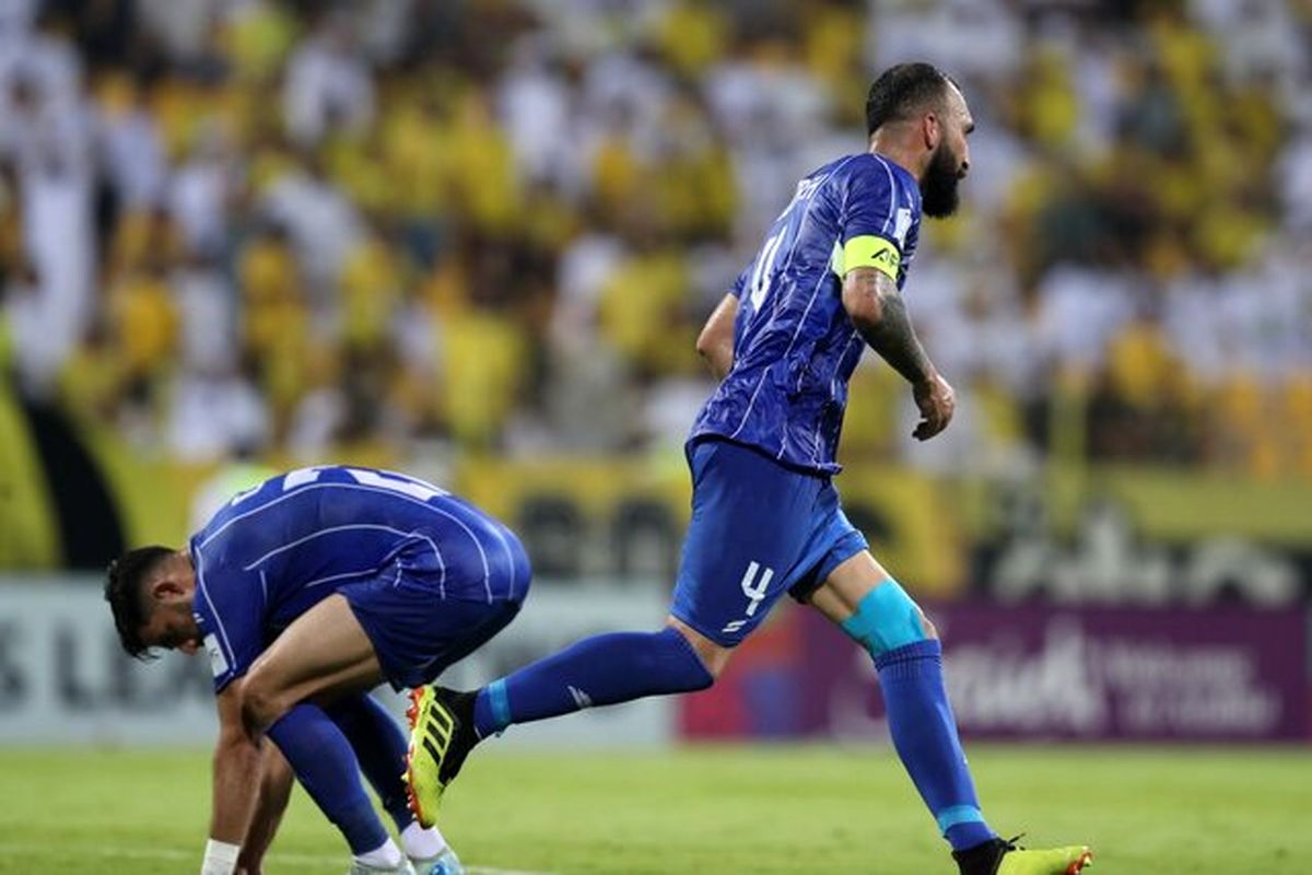 بازیکن استقلال به چادرملو رسید

