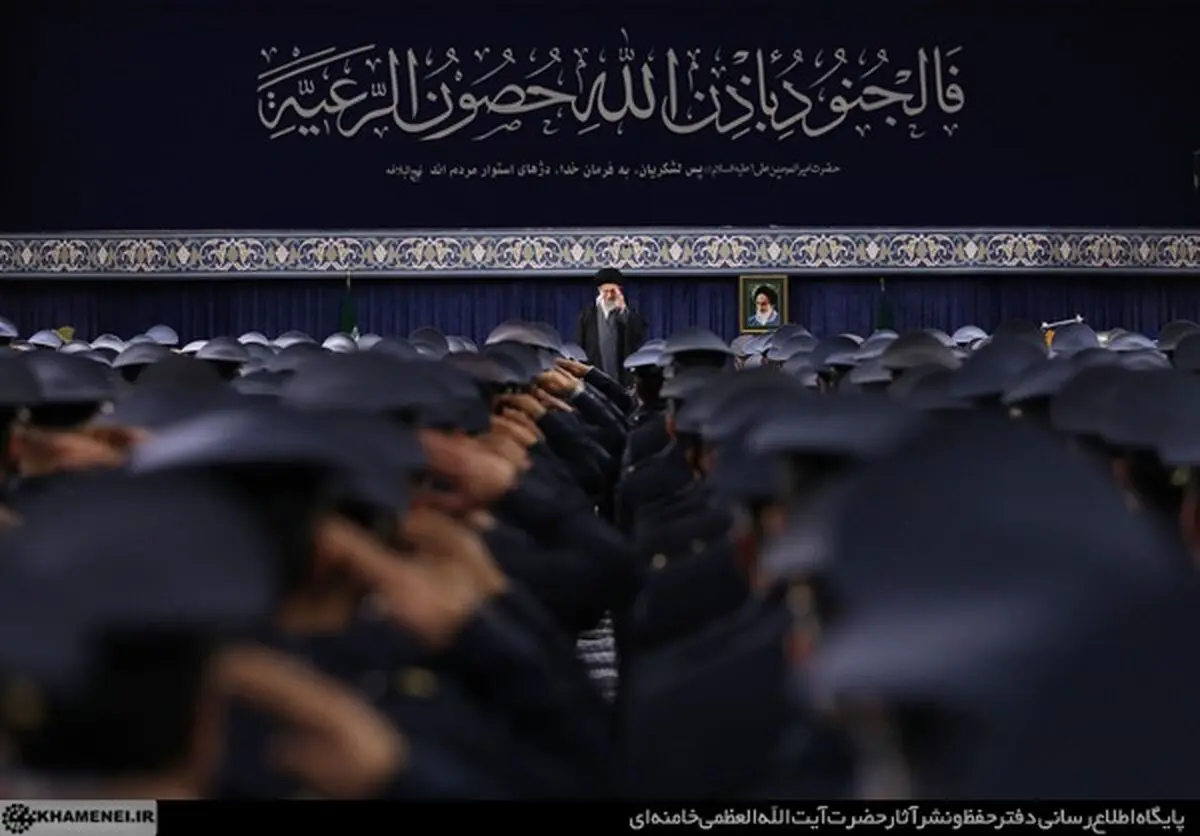 امروز جبهه‌ دشمن برای خواص برنامه‌ خاص دارد/ انتخابات هرچه پر شورتر برگزار شود، قدرت ملی و امنیت ملی بیشتر نمایان و تأمین می‌شود/ ویدئو