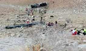 راننده اتوبوس واژگون شده تهران به یاسوج دقایقی پیش زنده پیدا شد

