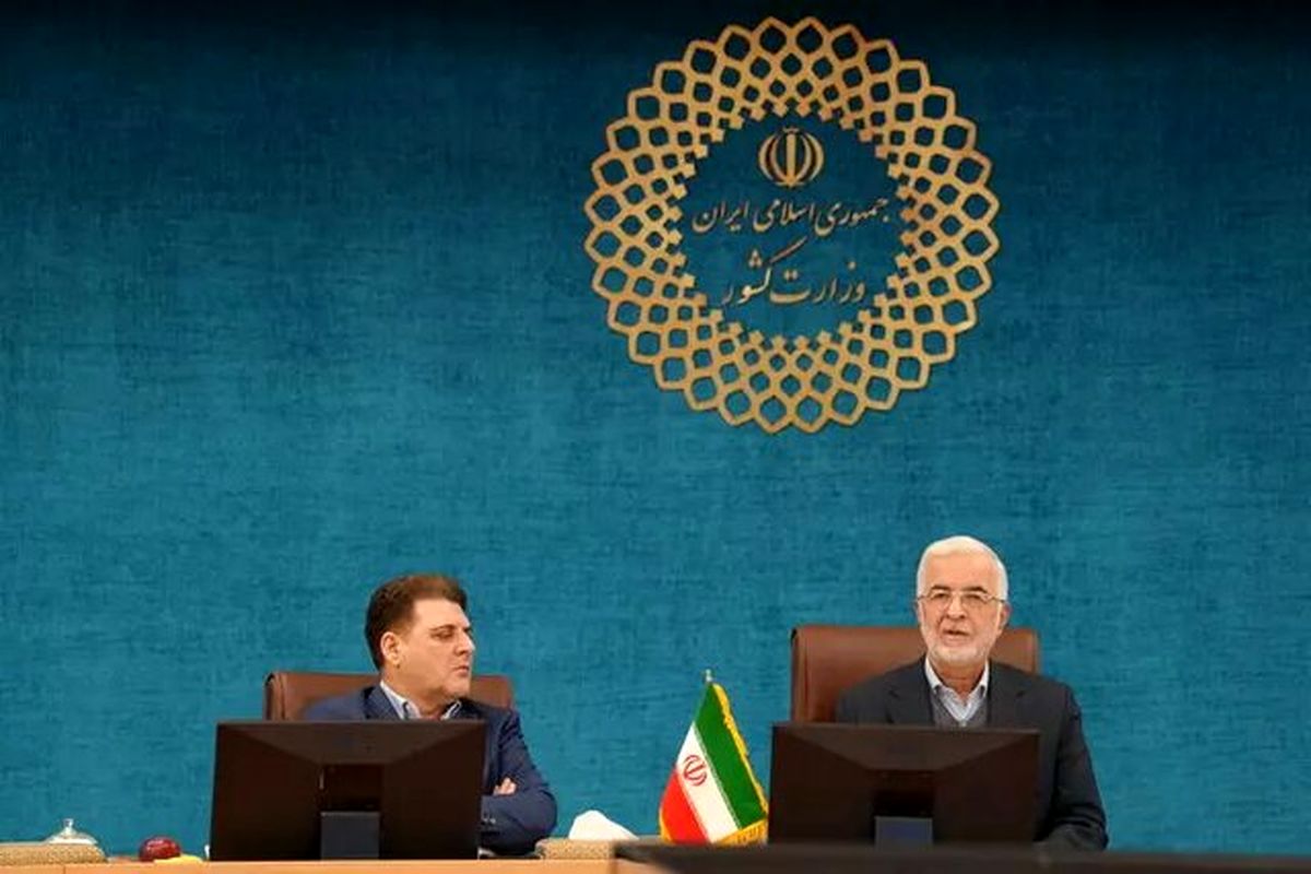 وزارت کشور تفاوتی بین احزاب و گروههای سیاسی قائل نیست