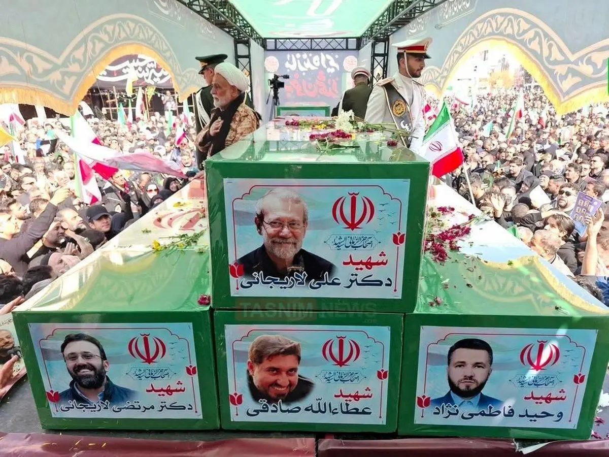 مراسم تشییع قهرمانان «ناو دنا»، «علی لاریجانی» و سردار غلامرضا سلیمانی