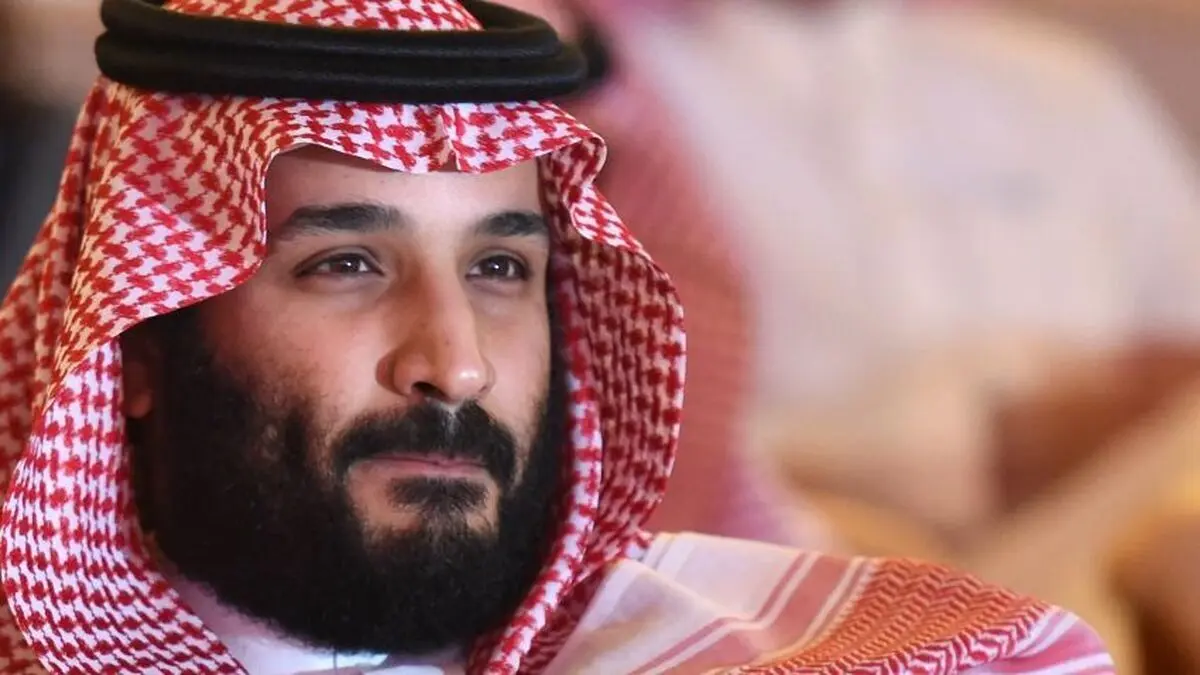  استایل بن‌سلمان و عینک عجیبش سوژه شد