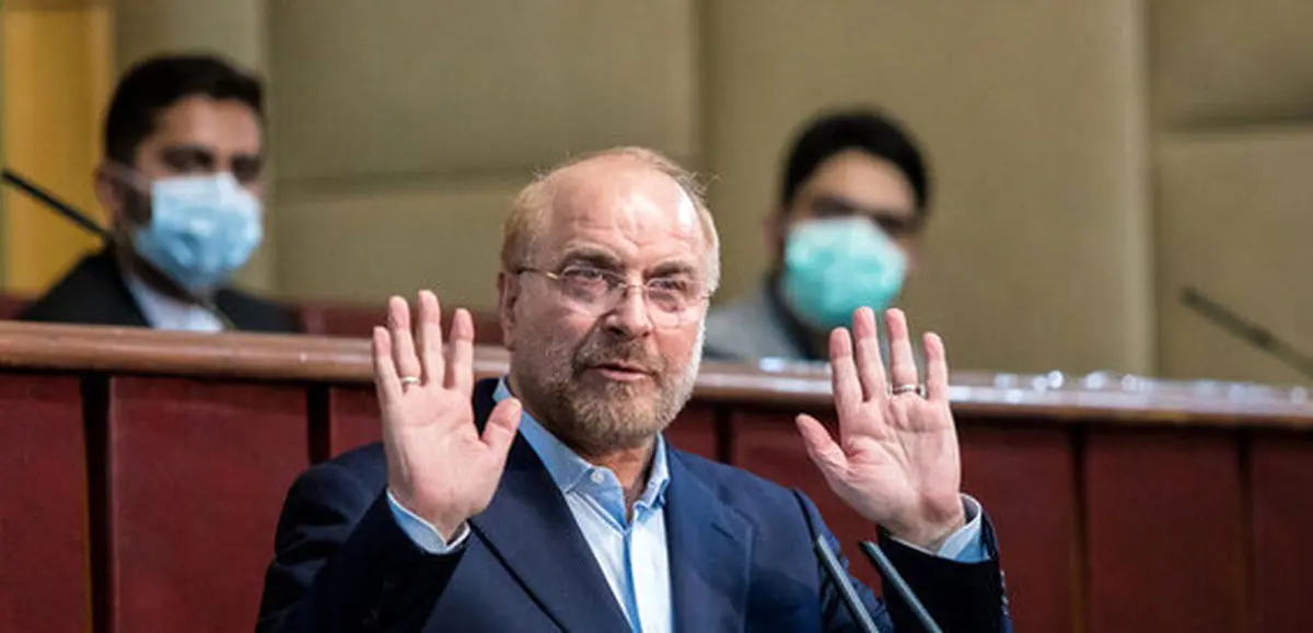 عده ای برای پست و مقام حاضرند هویت و شخصیت خود را از بین ببرند