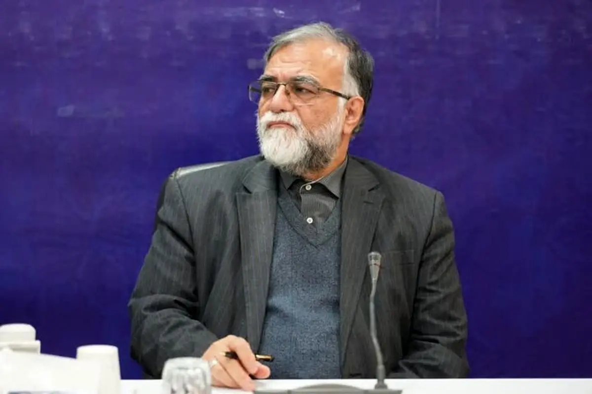 برای چهارمین بار ایستگاه ارتباطی «سفره کوه» شهرستان دلفان مورد اصابت قرار گرفت/ ارتباطات بخشی از روستاهای دلفان و الشتر قطع شده است