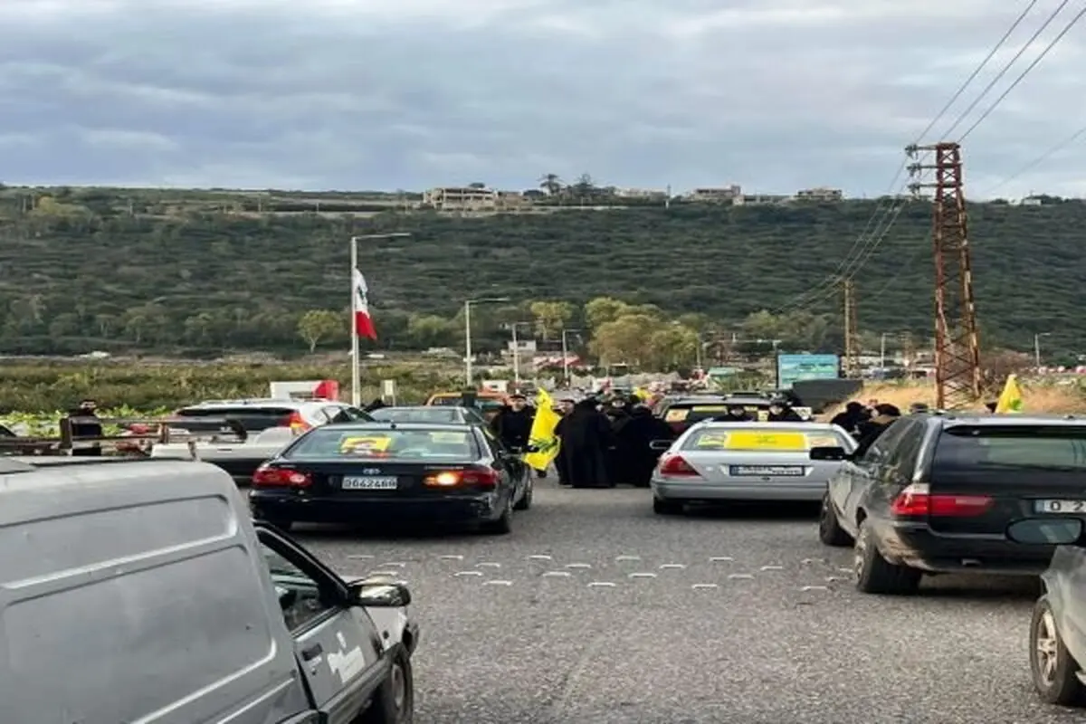 موج بازگشت شهروندان لبنانی به جنوب کشور بعد از اعلام آتش‌بس
