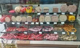 استفاده از آشغال‌گوشت در سوسیس کالباس شایعه است!
