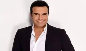 خواننده مشهور ترکیه تارهای صوتی‌اش را عمل کرد 