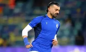 سکوت استقلالی ها در فرودگاه پس از شکست تاریخی/ رامین رضاییان ۷بار از هواداران معذرت خواهی کرد/ ویدئو