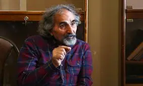 کلاهی سر جمهوری اسلامی رفت که باید جامعه یکسان و یکدست شود/ تمام جهان را در مقابل خودمان قرار داده‌ایم/ ما از این غفلت کرده‌ایم که جامعه ای متنوع به لحاظ حجاب بوده‌ایم/ اشکال جمهوری اسلامی این است که فکر می‌کند ایرانیان از آمدن او مسلمان شده‌اند