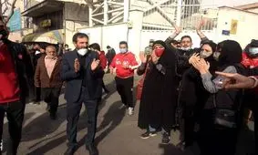 تجمع هواداران پرسپولیس این بار مقابل مجلس/ تصاویر و ویدئو