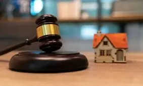 ارث زن پس از فوت به چه کسانی می رسد؟