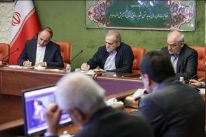 حضور سرزده پزشکیان در وزارت جهاد کشاورزی

