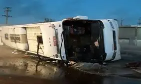 ۱۰ کشته در حادثه واژگونی اتوبوس در محور یزد به طبس