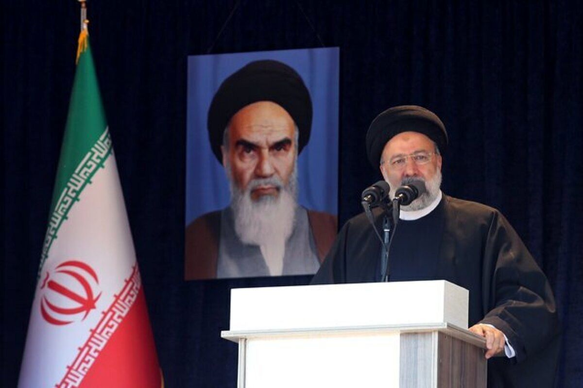 رئیسی: برخی به دنبال بزک چهره رژیم پهلوی هستند