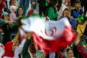 موافقت با حضور تماشاگران زن در بازی ایران و کره شمالی در مشهد

