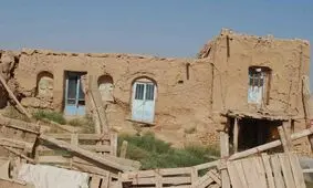 تخریب تدریجی یک روستای تاریخی دوران قاجار

