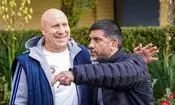 شوخی علیرضا دبیر با تیپ پزشکیان: شما رئیس‌جمهور شدی من راحت شدم!