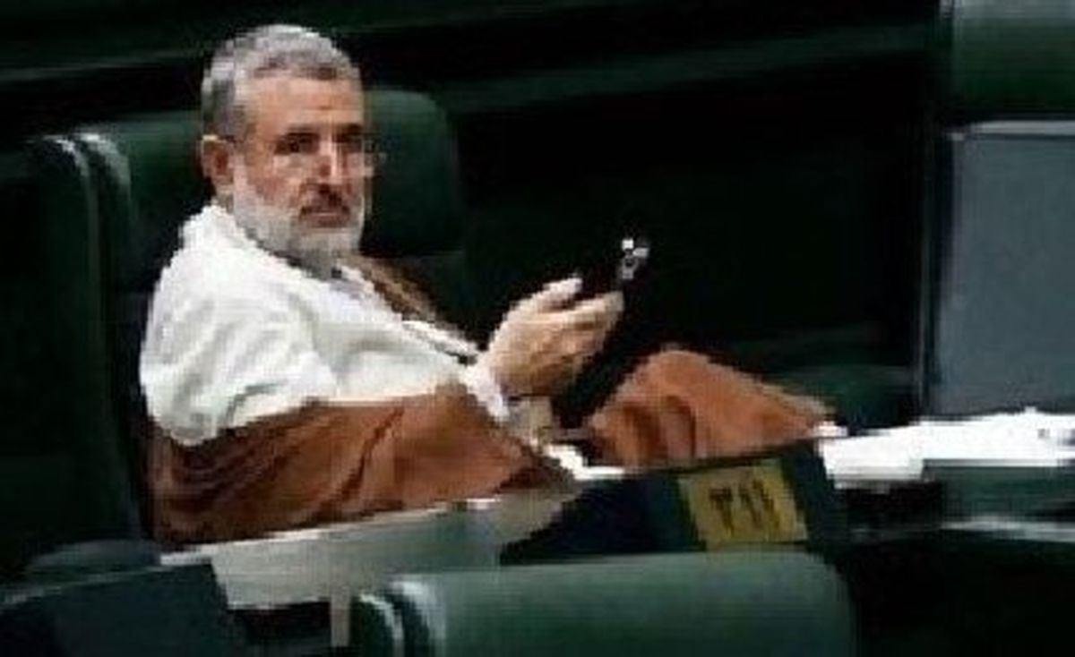 کمیسیون فرهنگی طرحی را در مورد حجاب در دستور دارد/ «تنبیهها» از جنس «برخورد فیزیکی مأموران» با افراد بی حجاب نیست