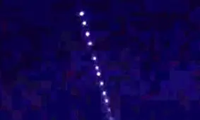 مشاهده شیء نورانی در آسمان کاشان/ ویدئو