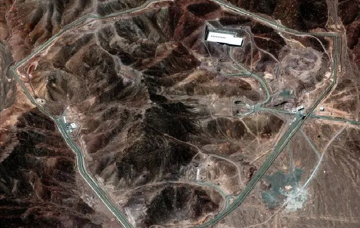 واکنش سپاه به حمله آمریکا به تاسیسات هسته ای ایران/ متجاوزان باید منتظر پاسخهایی پشیمانکننده باشند/ محل پرواز هواپیماهای شرکتکننده در این تجاوز شناسایی شده و تحت رصد قرار گرفته است