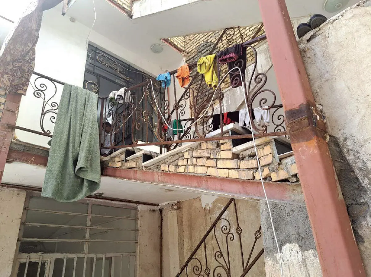 جنایت تکان دهنده در پلاک ۱۱/ مرد ۲۶ ساله دو نوزاد و همسرش را سر برید و خودکشی کرد 