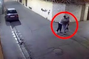 روایت شاکیان پرونده سرقت گوشواره؛ سر بچه‌ی من زمین خورد و تا دو روز حالش بد می‌شد/ ویدئو 