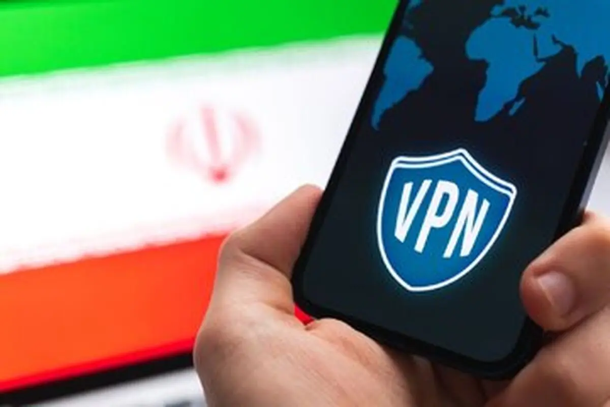 کنایه عباس عبدی به سرنوشت قاضی فیلتر کننده تلگرام/ آقای پزشکیان وقت خود را تلف نکنید و مساله فیلترینگ را حل کنید/ معلوم نیست چه کسانی مخالف هستند!

