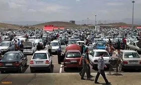 تاثیر نوسانات نرخ ارز در بازار خودرو/ سطح معاملات به کمترین حالت خود رسید