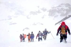 کوهنورد گمشده در ارتفاعات دیزین جان باخت