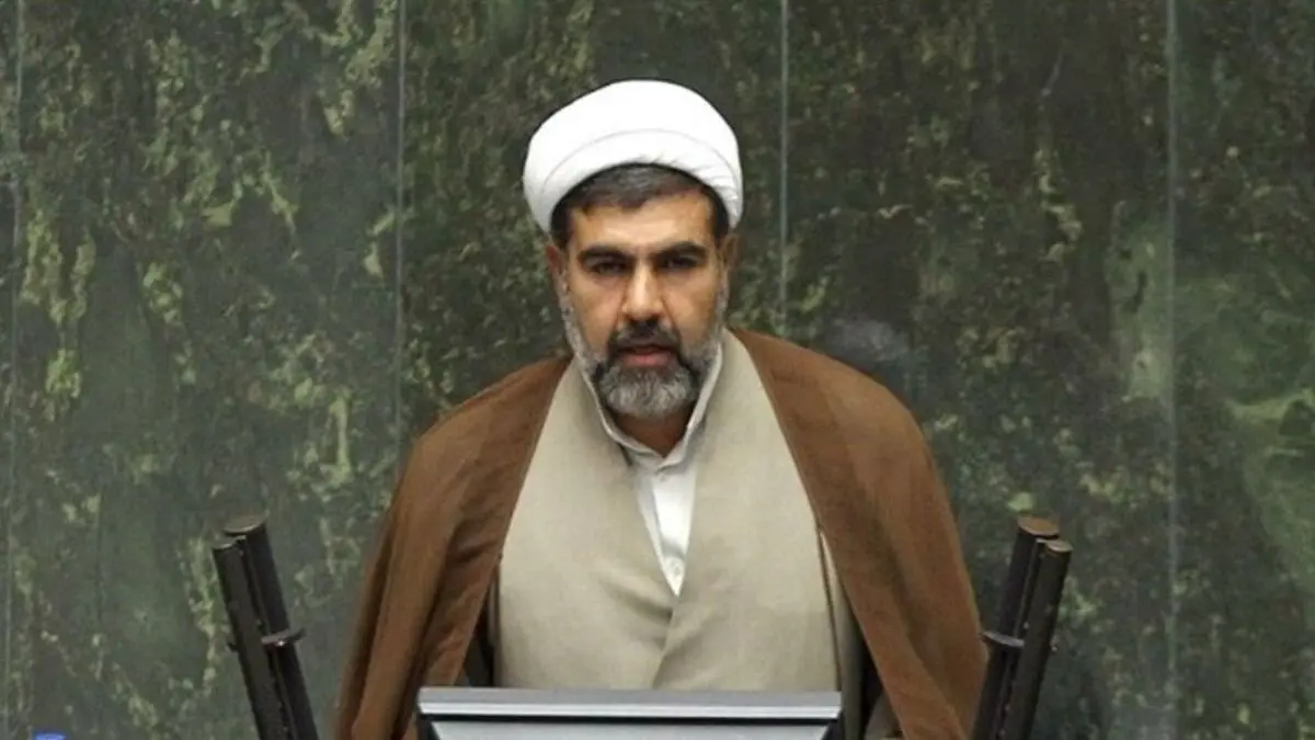 شرط بندی روی موشک اشکالی ندارد/ در شمشیر بازی و سوارکاری اعم از شتر سواری و قاطر سواری هم/ ویدئو