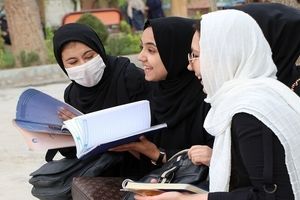 طالبان از خروج دختران برای ادامه تحصیل در خارج از کشور جلوگیری کرد