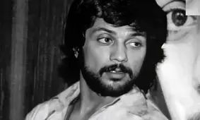 داریوش: صدای من غمگین است چون چیزی جز غم وجود ندارد / چیزی در دنیا نیست که بشود به آن دل بست