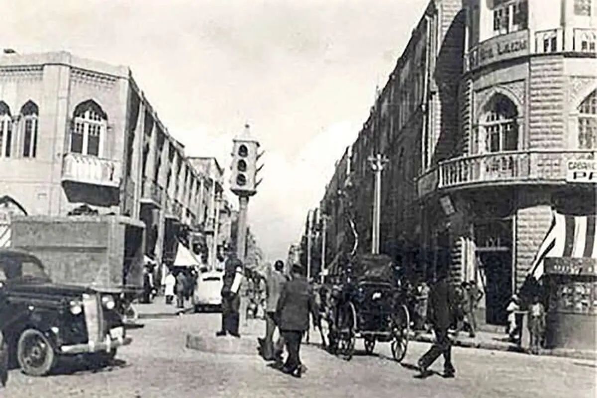 حقوق منشی در سال ۱۳۱۲؛ ۳۰۰ ریال با شرط حسن اخلاق