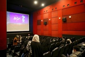 متاسفانه باز هم خبری از سیمرغ مردمی نیست/ جزییات میزبانی سالن‌های سینما در فجر ۴۲