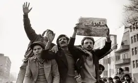 مردم در زمان شاه قادر به خرید اقلام یک زندگی حداقلی نبودند/ جمهوری اسلامی ثروت عمومی را عادلانه توزیع کرده است

