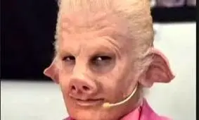 اجرای فوق‌العاده روزبه حصاری در فینال کارناوال/ ویدئو