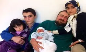 تصویر دختر بزرگ سیدحسن خمینی در مراسم سالگرد ارتحال پدربزرگش

