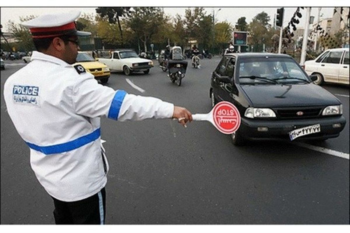 متخلفان حرفهای رانندگی منتظر مجازاتهای جایگزین باشند / افراد بدون تخلف، تشویق می شوند