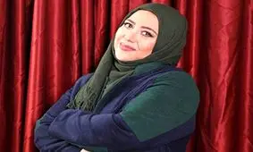 رفتار شرم آور دختر و پسر با خانم بازیگر/ ویدئو 