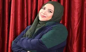 رفتار شرم آور دختر و پسر با خانم بازیگر/ ویدئو 
