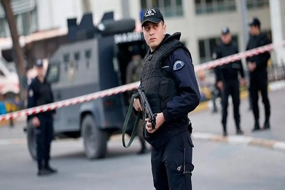 اولین تصاویر از عملیات پلیس مبارزه با مواد مخدر علیه بازیگران و سلبریتی‌ها/ ویدئو