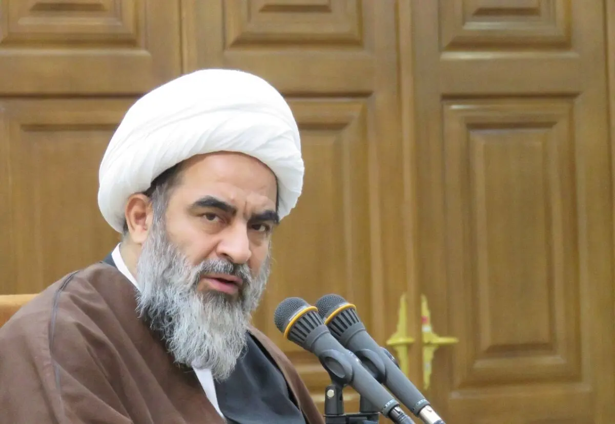مصیبت بزرگی است که در یک روز 41 نفر شیعه و جوانان مؤمن را گردن بزنند/ آل سعود با این جنایات، زوال خودش را نزدیک می‌کند/ اینها چه موجودات قسی القلبی هستند/ نمی‌شود یک حکومتی به خاطر اینکه پول و نفت دارد، هر جنایتی را انجام دهد