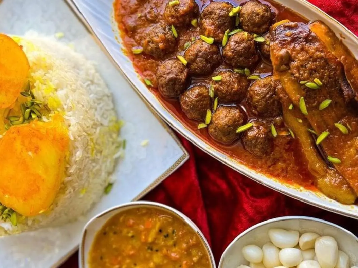 طرز تهیه مشته بادمجان، غذای لذیذ شیرازی

