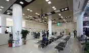 سلب اختیار شهروندان از دارایی هایشان؛ عملیات بانکی غیرممکن است/ کارمندان بانک بیکار و بلاتکلیف نشسته اند
