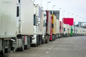 معطلی ۴۰۰ کامیون ایرانی در مرز افغانستان