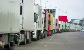 معطلی ۴۰۰ کامیون ایرانی در مرز افغانستان