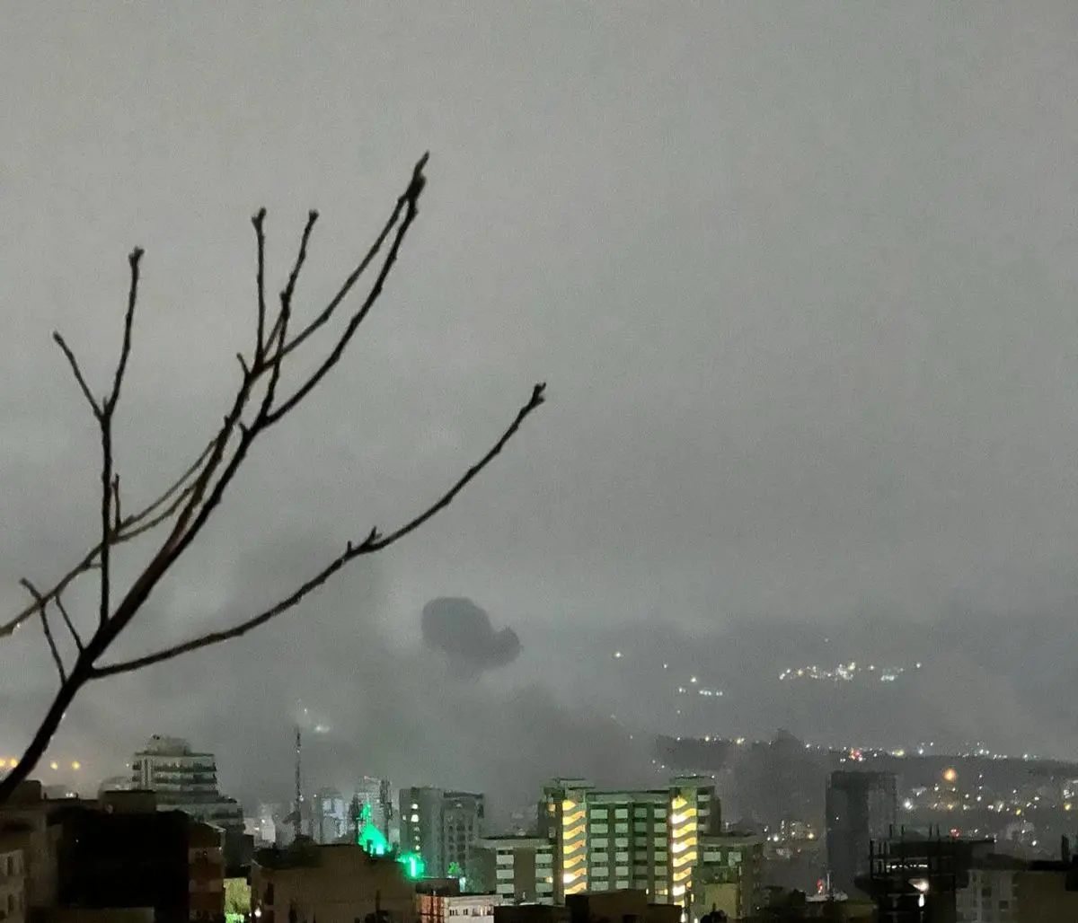 بیست و نهمین روز حمله آمریکا و اسرائیل به ایران/حمله جنگنده‌های دشمن به نقاطی از تهران/ فعالیت گسترده پدافند هوایی و اصابت پرتابه به محوطه نیروگاه بوشهر/ دانشگاه علم و صنعت تهران مورد هدف قرار گرفت