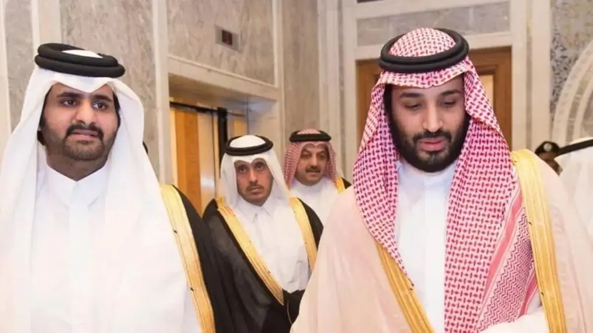 بن سلمان برای افتتاحیه جام جهانی وارد قطر شد

