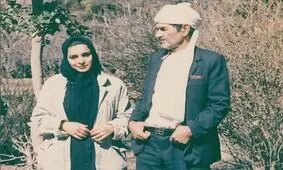 عکسی زیرخاکی از قدم زدنِ تهمینه میلانی با خواننده پیشکسوت