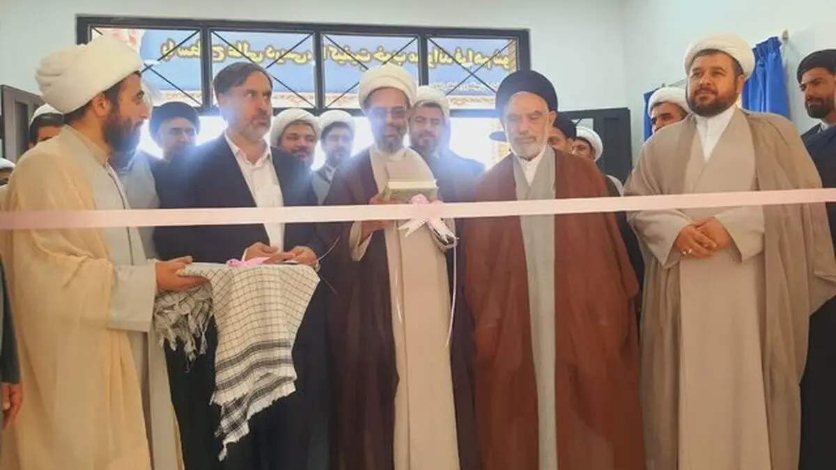 مدرسه علمیه امام خامنه‌ای در بجنورد افتتاح شد

